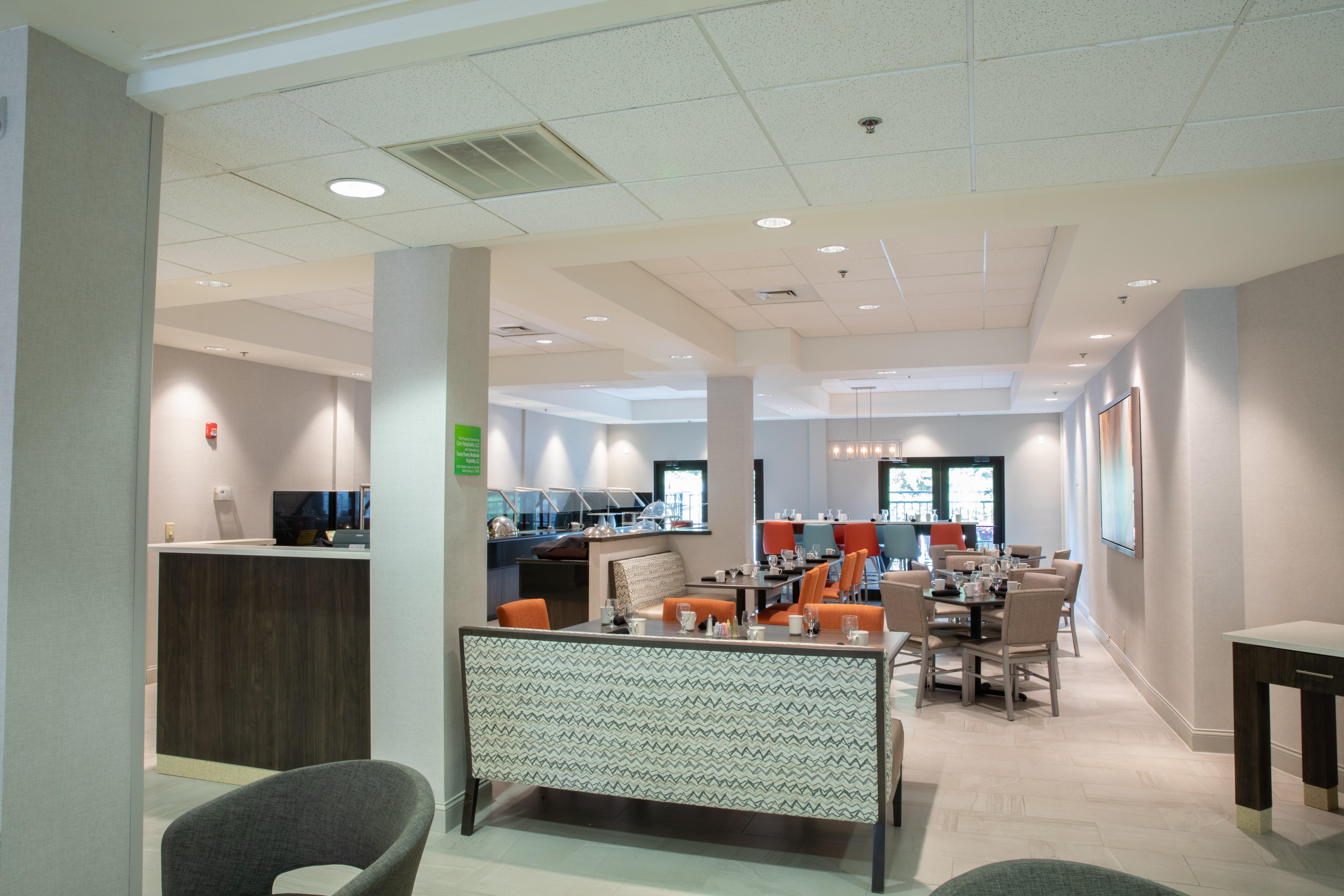 Holiday Inn & Suites Raleigh Cary By Ihg Экстерьер фото
